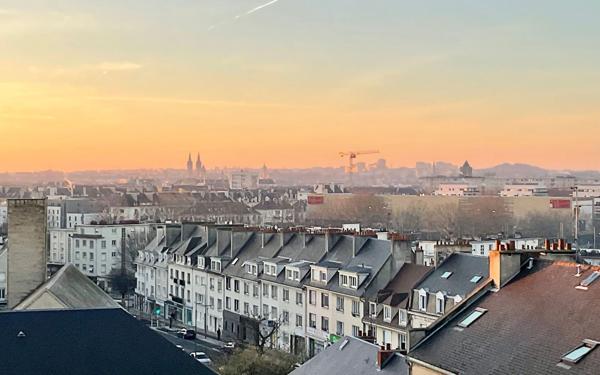 Appartement à vendre    3 pièces • 58,61 m2 Caen