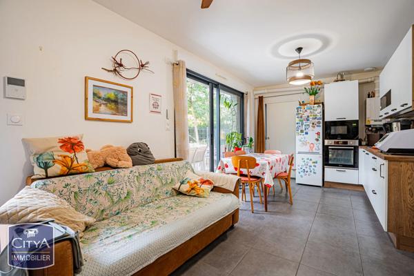 Appartement à vendre 2 pièces 34.16m² Pont-de-Chéruy (38230)