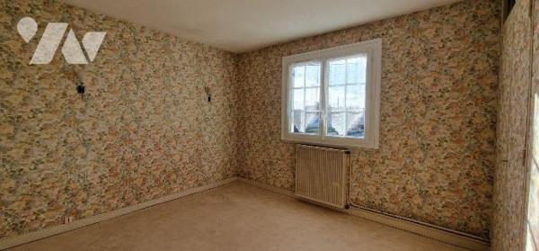 Maison à Vendre à Thouars (79100) 85 m², 3 chambres, idéal première acquisition ou investissement.