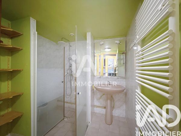 Maison à vendre 6 pièces 175 m² La Neuville-au-Pont