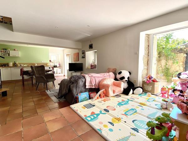 Maison de village rénovée avec jardin