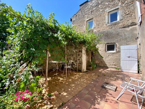 Maison de village rénovée avec jardin