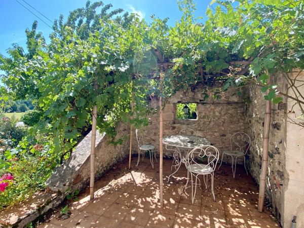 Maison de village rénovée avec jardin