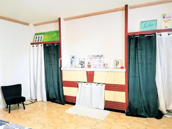 DPE CLASSE A à Castelsarrasin : Découvrez l'exceptionnelle alliance d'une maison de caractère de 1948 et d'une efficacité énergétique d'avenir.