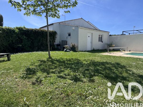 Maison à vendre 6 pièces 125 m² Saint-Médard-d'Aunis