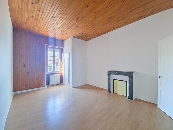 Maison à FAYE-L'ABBESSE, 79350 - 5 pièces 150m²