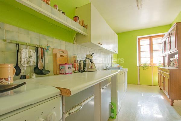 Vente
                Maison192 m² - 8 Pièces -
                    REIGNIER (74930)