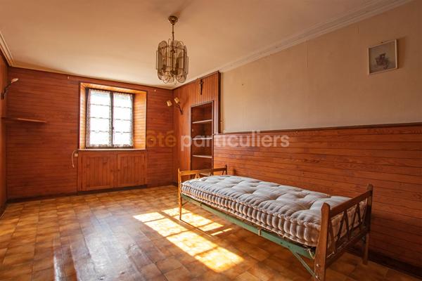 Vente
                Maison192 m² - 8 Pièces -
                    REIGNIER (74930)