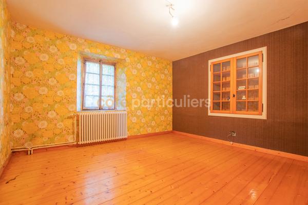 Vente
                Maison192 m² - 8 Pièces -
                    REIGNIER (74930)