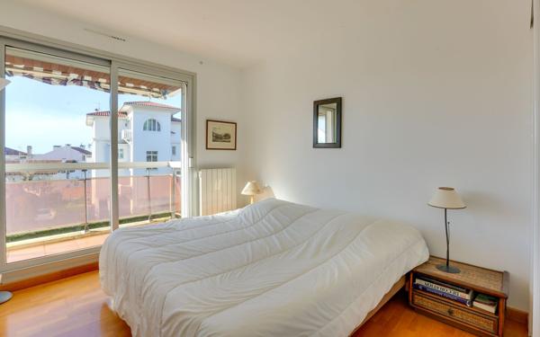 Appartement à vendre    2 pièces • 49,97 m2 Saint-Jean-de-Luz