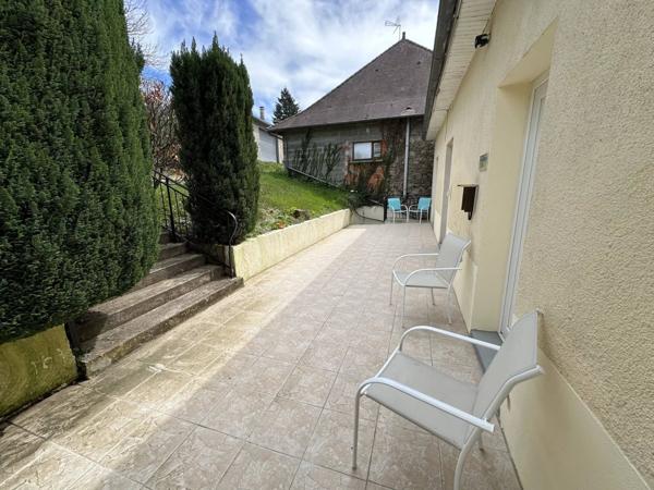 Propriété, ancien restaurant et hôtel 7 chambres