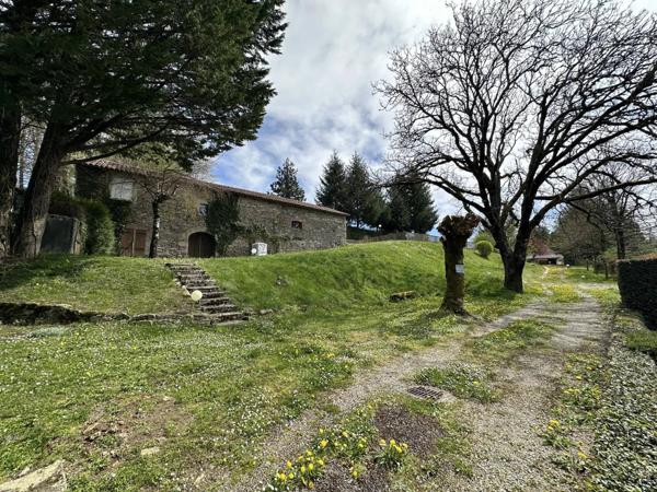 Propriété, ancien restaurant et hôtel 7 chambres