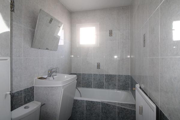 Charmant 2 pièces 53 m2 132 500 € H.A.I.*
