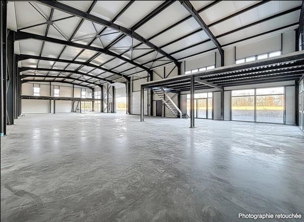 Location Local commercial 1 pièces 800 m2 à Bourgoin-Jallieu
