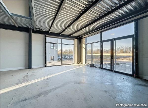 Location Local commercial 1 pièces 800 m2 à Bourgoin-Jallieu