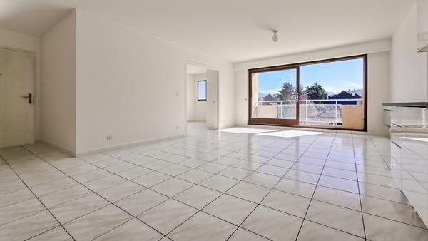 Emplacement idéal gare et centre-ville à pied