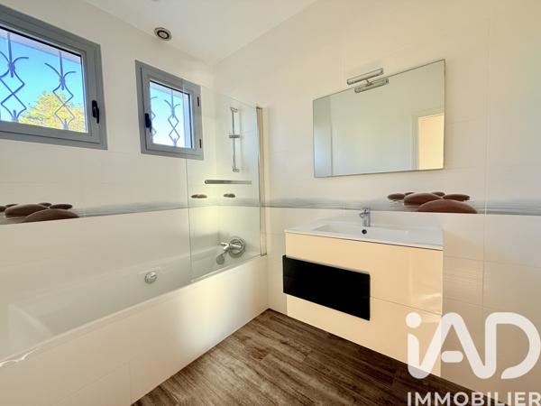 Maison à vendre 8 pièces 209 m² Moëlan-sur-Mer