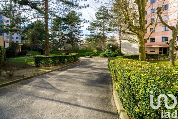 Appartement à vendre 5 pièces 98 m² Neuilly-sur-Marne