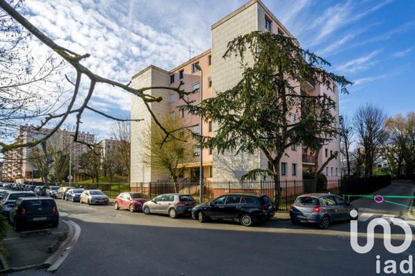 Appartement à vendre 5 pièces 98 m² Neuilly-sur-Marne