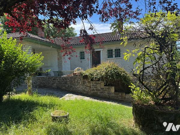Deux maisons proche du centre de Bagnac