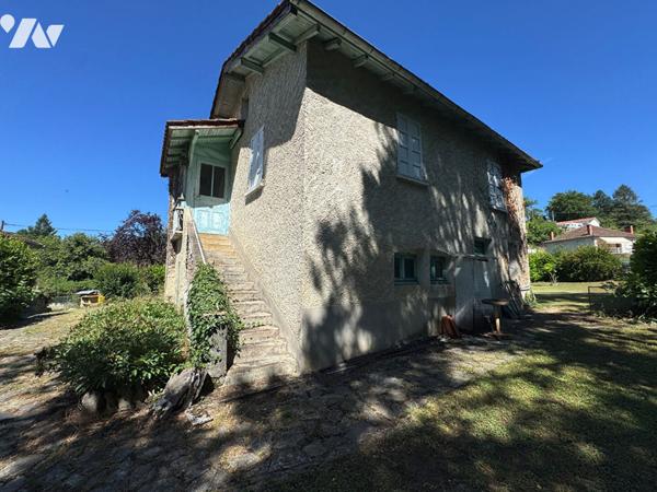 Deux maisons proche du centre de Bagnac