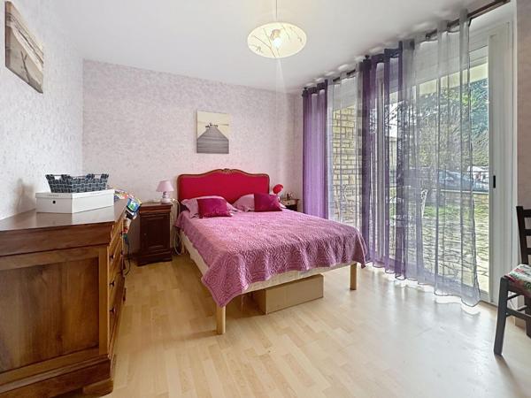 Maison 5 chambres + un studio proche de tout commerce