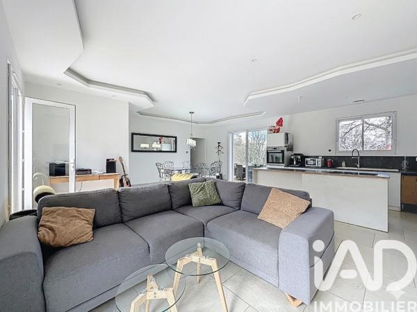 Maison à vendre 6 pièces 145 m² Fayence