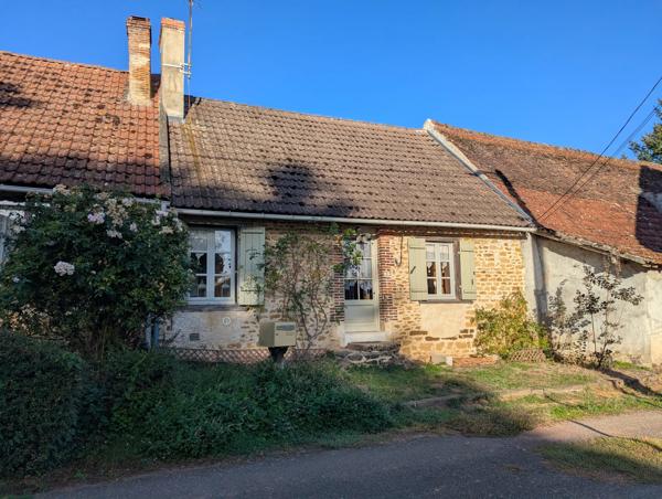 Charmant petit cottage avec beaucoup de caractère et un magnifique jardin