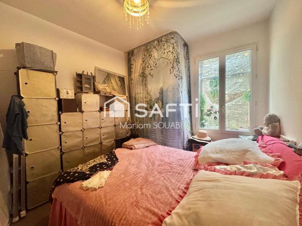 Immeuble 180m2 , 4 appartements dont un duplex avec terrasse
