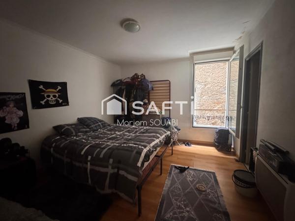 Immeuble 180m2 , 4 appartements dont un duplex avec terrasse