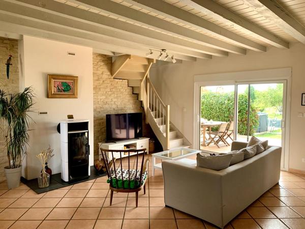 Jolie maison Bressane où il fait bon vivre