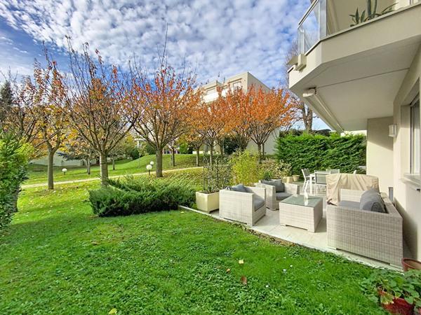 Appartement 5 pièces de 107.41 m² - Saint-Germain-en-Laye