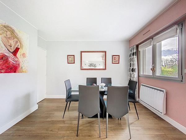 Appartement 5 pièces de 107.41 m² - Saint-Germain-en-Laye