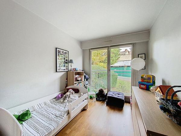 Appartement 5 pièces de 107.41 m² - Saint-Germain-en-Laye