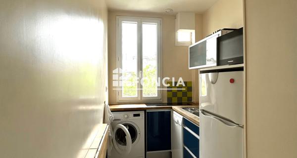 Location Appartement meublé 2 pièces 34.23 m² - Paris 75012