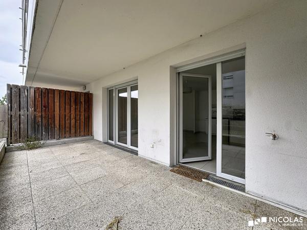 Appartement T3 avec terrasse et parking
