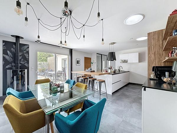 Belle villa de plain pied récente avec piscine à Meximieux, 3 chambres, belles prestations! Coup de coeur!