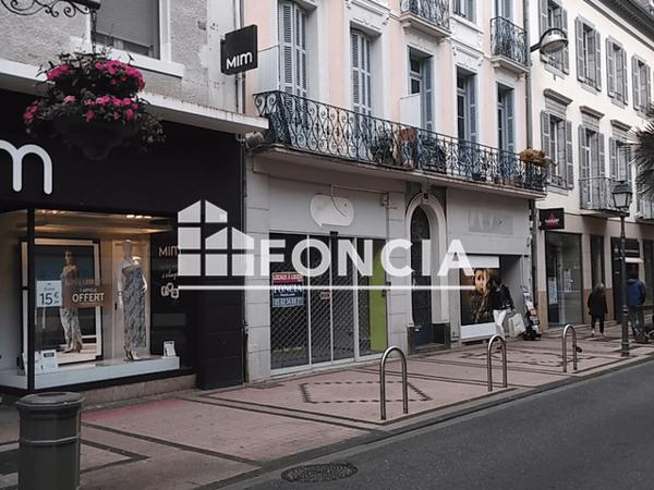 Location Local commercial 2 pièces 60 m² - 99 RUE MARECHAL FOCH Tarbes 65000