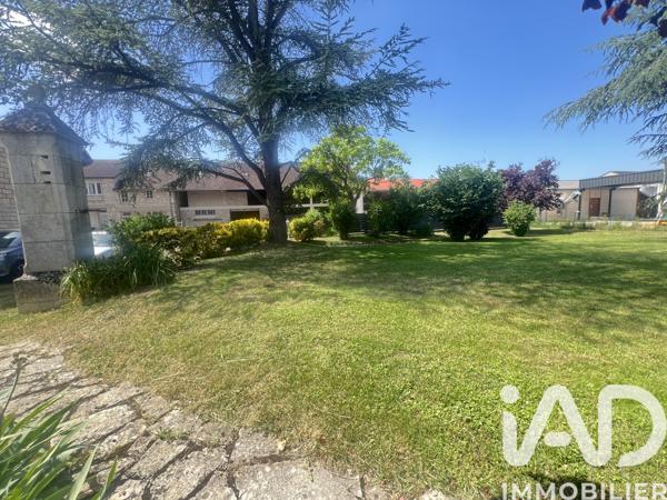 Maison à vendre 8 pièces 208 m² Chablis