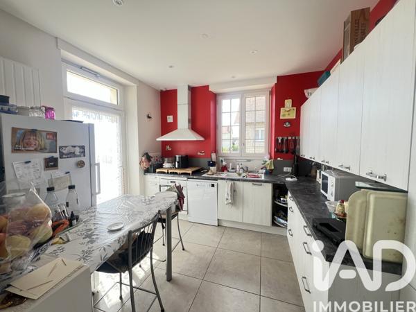 Maison à vendre 8 pièces 208 m² Chablis