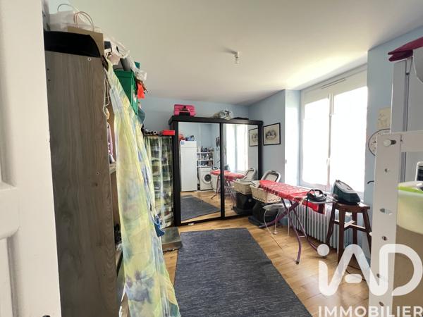 Maison à vendre 8 pièces 208 m² Chablis