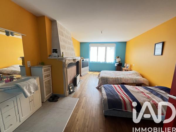 Maison à vendre 8 pièces 208 m² Chablis