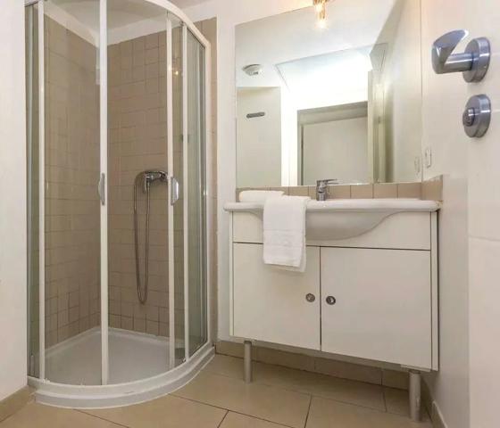 Appartement T2 vue mer sur le port de Solenzara