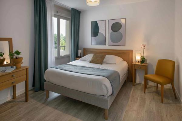 Appartement
         2 pièces
        - 45 m² Exclusivité 197 000 € *