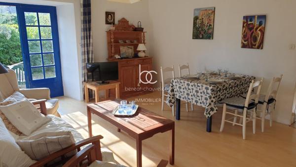 SURZUR Maison 9 pièces 225 m²