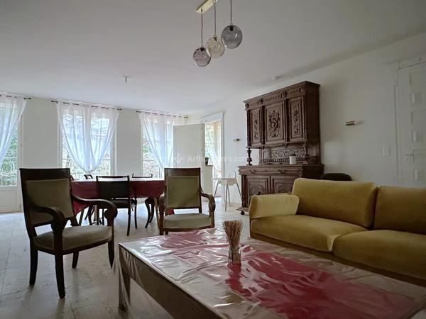 Location                                                      Appartement
                        
                     2 pièces                      87 m2                     à Albi