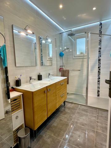 Maison de plain pied 136m2 avec jardin