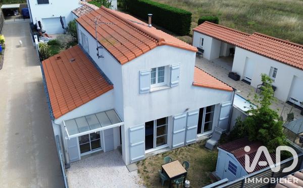 Maison à vendre 5 pièces 89 m² Les Sables-d'Olonne