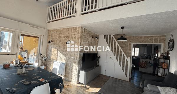 À vendre Appartement 4 pièces 73.72 m² - Six-fours-les-plages 83140