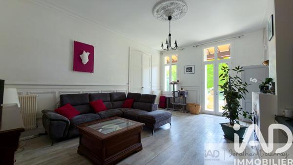 Maison à vendre 7 pièces 280 m² Vayres